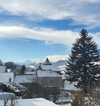 Grand De La Vallée Hotel 2*