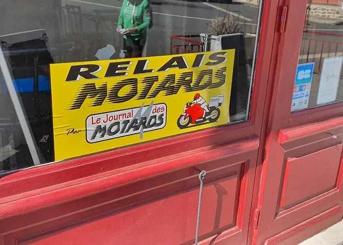 Hotel Grand De La Vallee